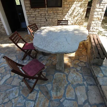 Stone House Skrivena * Pridraga