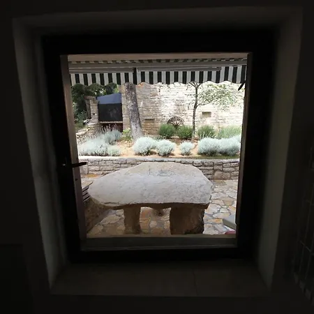 Stone House Skrivena Tatil Evi Pridraga