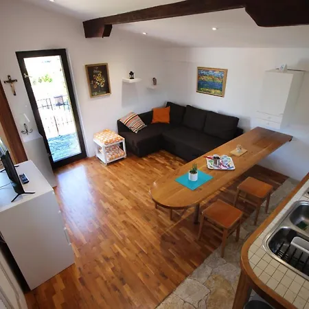 Casa de Férias Stone House Skrivena Pridraga