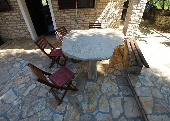 Stone House Skrivena * Pridraga