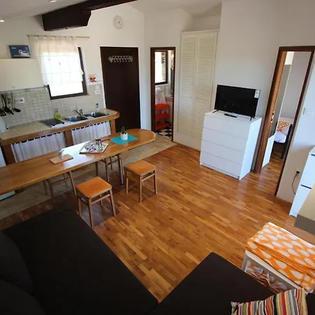 בית נופש Stone House Skrivena Pridraga